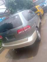 A picture of 02 Toyota sienna