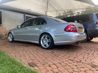 classifieds/cars mercedes