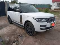 A picture of RANGE ROVER VOGUE