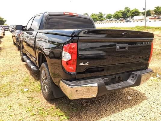 A picture of Clean duty verified 2013 tundra available for inspection in Abuja