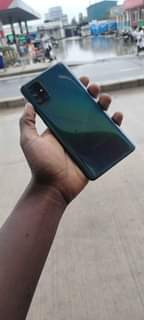 A picture of Samsung a71 ina mstari
