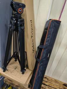 A picture of Heavy Duty DSLR Video Camera Tripod Stand 450 000 