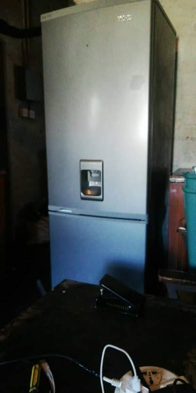 classifieds/fridges