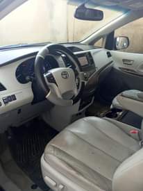 A picture of Toyota sienna 2012 model with cool enging less than a