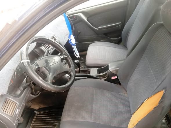 A picture of Toyota carina e 09063393963