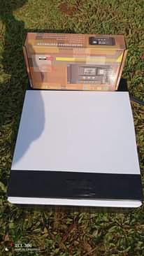 A picture of Lithium battery with inbuilt controller