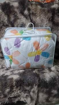 A picture of Shuka duvet safii