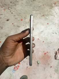 A picture of VIVO Y35 GB 128 RAM 16 GB INAUZWA 180