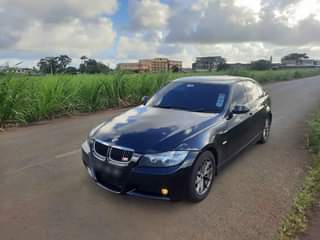bmw 320i