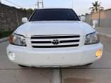 A picture of TOYOTA KLUGER 