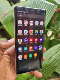 A picture of GALAXY NOTE9 128GB AT 240000