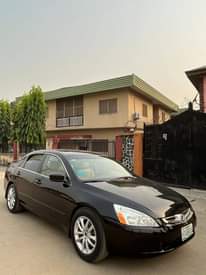 A picture of Honda Accord 2005 model