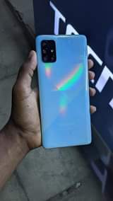 A picture of Samsung a71
