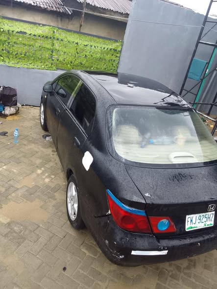 A picture of 2006 honda city