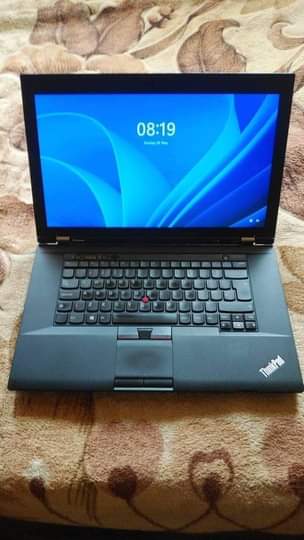 A picture of Thinkpad i7