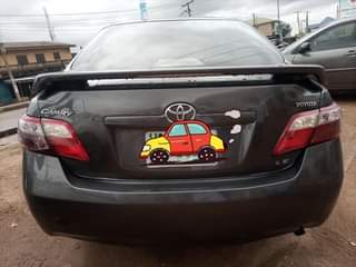 A picture of Toyota camry 07