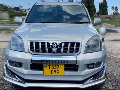 A picture of  Price 25m OnSale TOYOTA PRADO DIAMOND CYF 3RZ ENGINE
