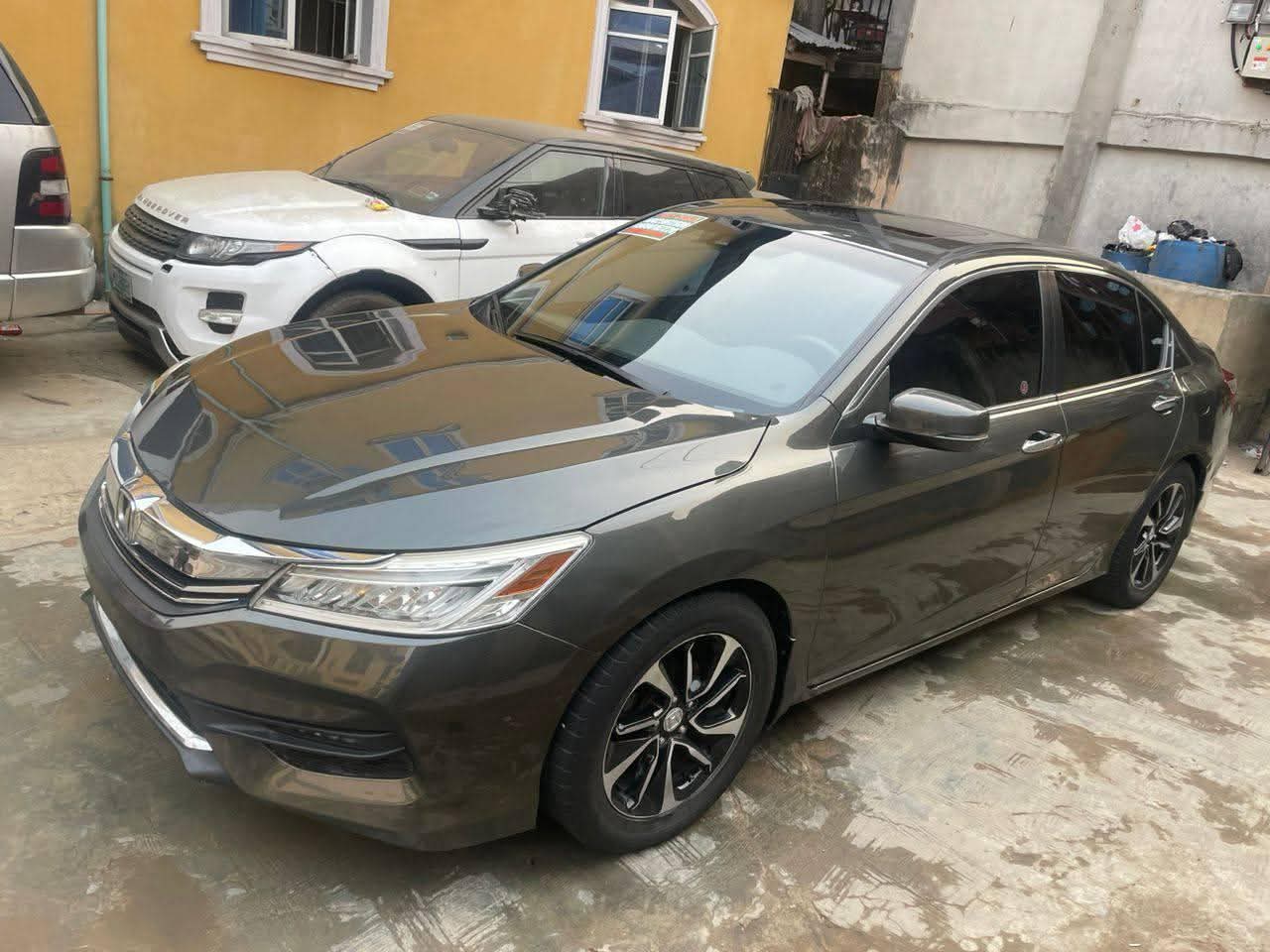 A picture of Honda