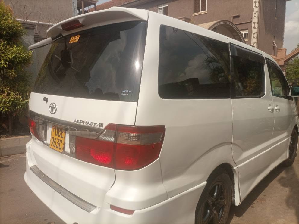 A picture of ALPHARD UBE AT 19 5M ITS A BUY AND DRIVE