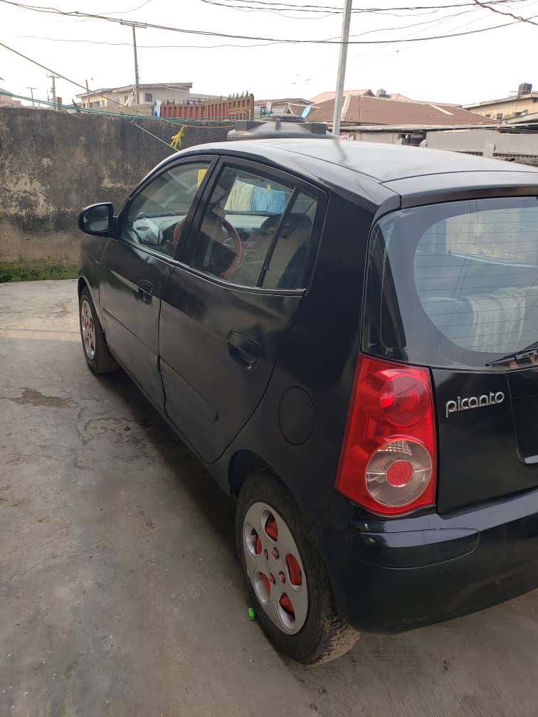 A picture of Kia picanto