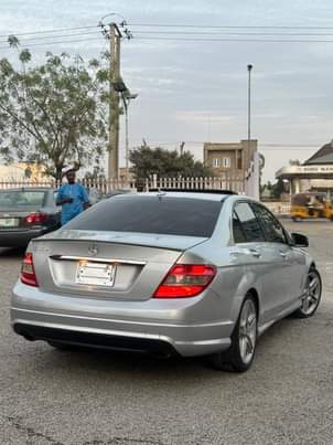 A picture of Mercedes Benz C350