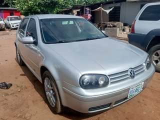 A picture of 2001 Volkswagen Golf 4 Automatic
