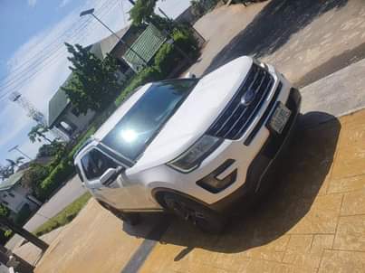 A picture of 2016 FORD EXPLORER LIMITED