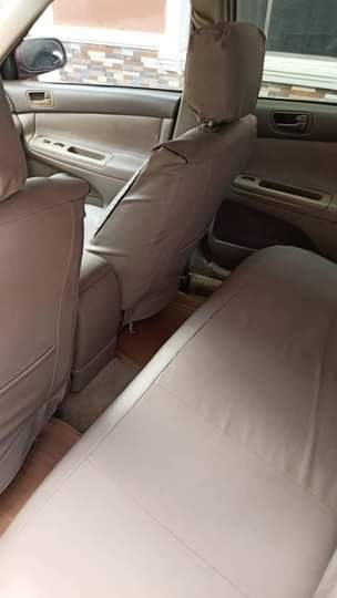 A picture of Toyota Camry 03