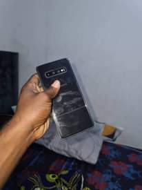 A picture of Nauza samsung izo