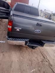 A picture of 06 F 150 engine gear and A C working perfectly