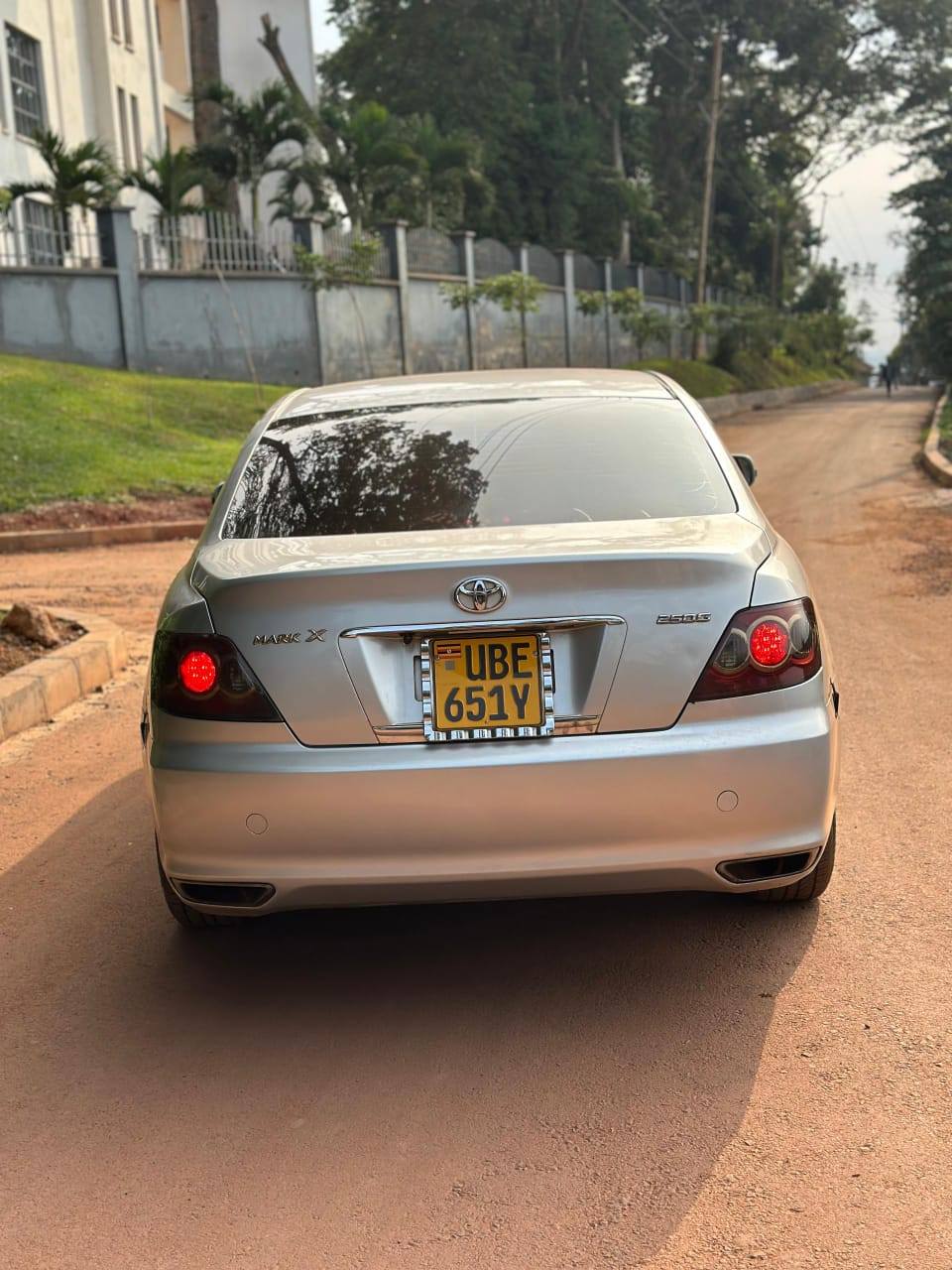 A picture of TOYOTA MARKX