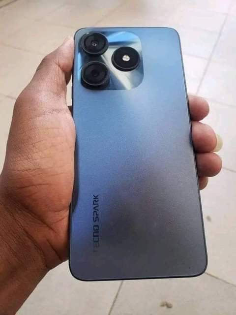 tecno spark