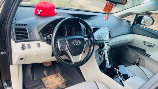 A picture of Toyota Venza Highest grade Engine ok NOTE IT HAS BAD