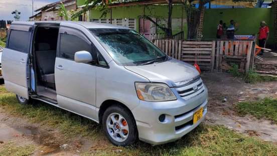 A picture of Noah new Shape 0628956439 Manufacture 2004 Full Ac Bei 7