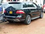 A picture of MERCEDES BENZ ML 350 BLUETECH