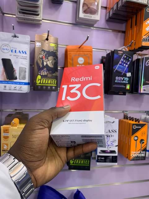 A picture of Redmi 13