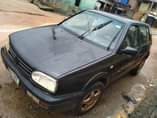 A picture of 2000 Volkswagen Golf 3