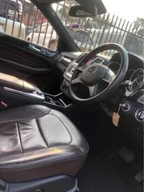 A picture of Mercedes Benz 4matic 90m