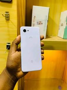A picture of google pixer 3a