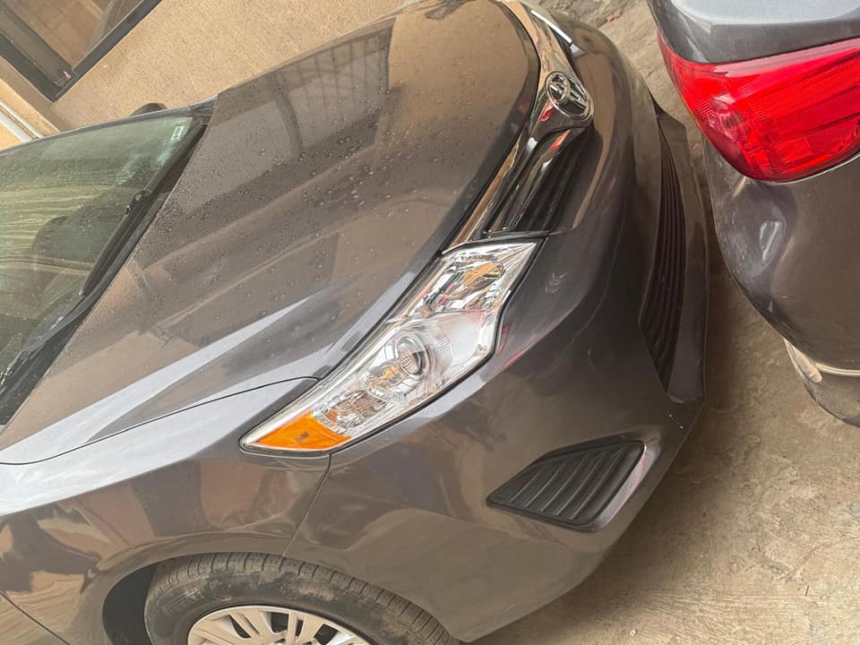 A picture of 2014 Tokunbo Toyota Camry Accident free available for sale 13