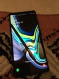 A picture of Samsung note 9