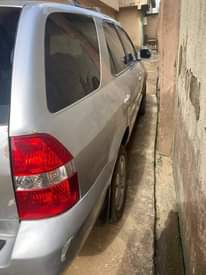 A picture of 2004 Acura MDX Formica