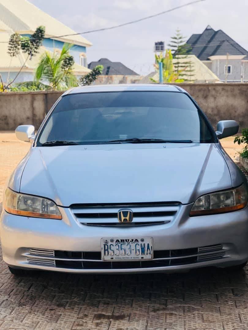 A picture of 2002 Honda accord