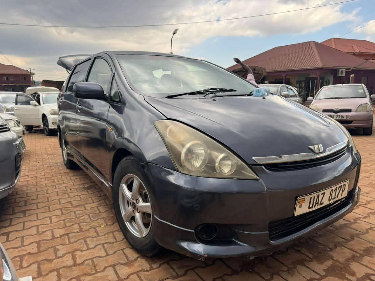 A picture of Toyota wish
