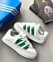 A picture of Sneakers 
