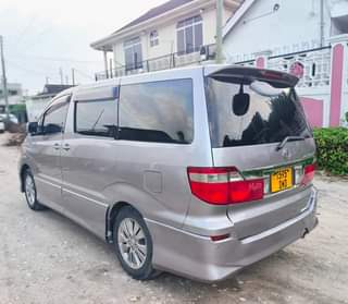 A picture of  Toyota Alphard Year of Manfucture2006 Price 16 milions Full