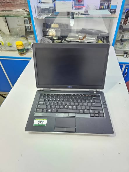 A picture of Dell latitude 6430