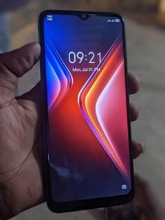 A picture of INFINIX HOT10i