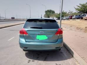 A picture of Super Clean 2010 Toyota Venza for quick Grab everything is