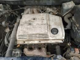 A picture of Distress sale Lexus Rx 300 2003 model Engine and gear